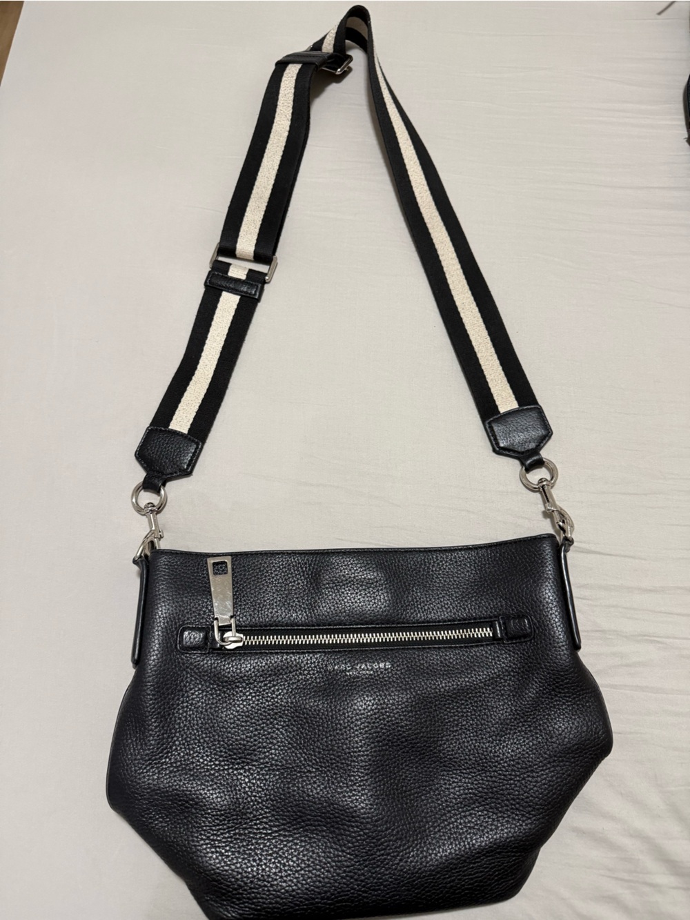 Marc Jacobs Black Leather Crossbody Bag with Ivory-Trim Strap